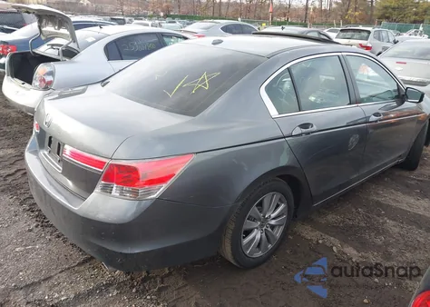 2011 Honda Accord 2.4 Ex-L из США, поврежденный, VIN 1HGCP2F82BA121290